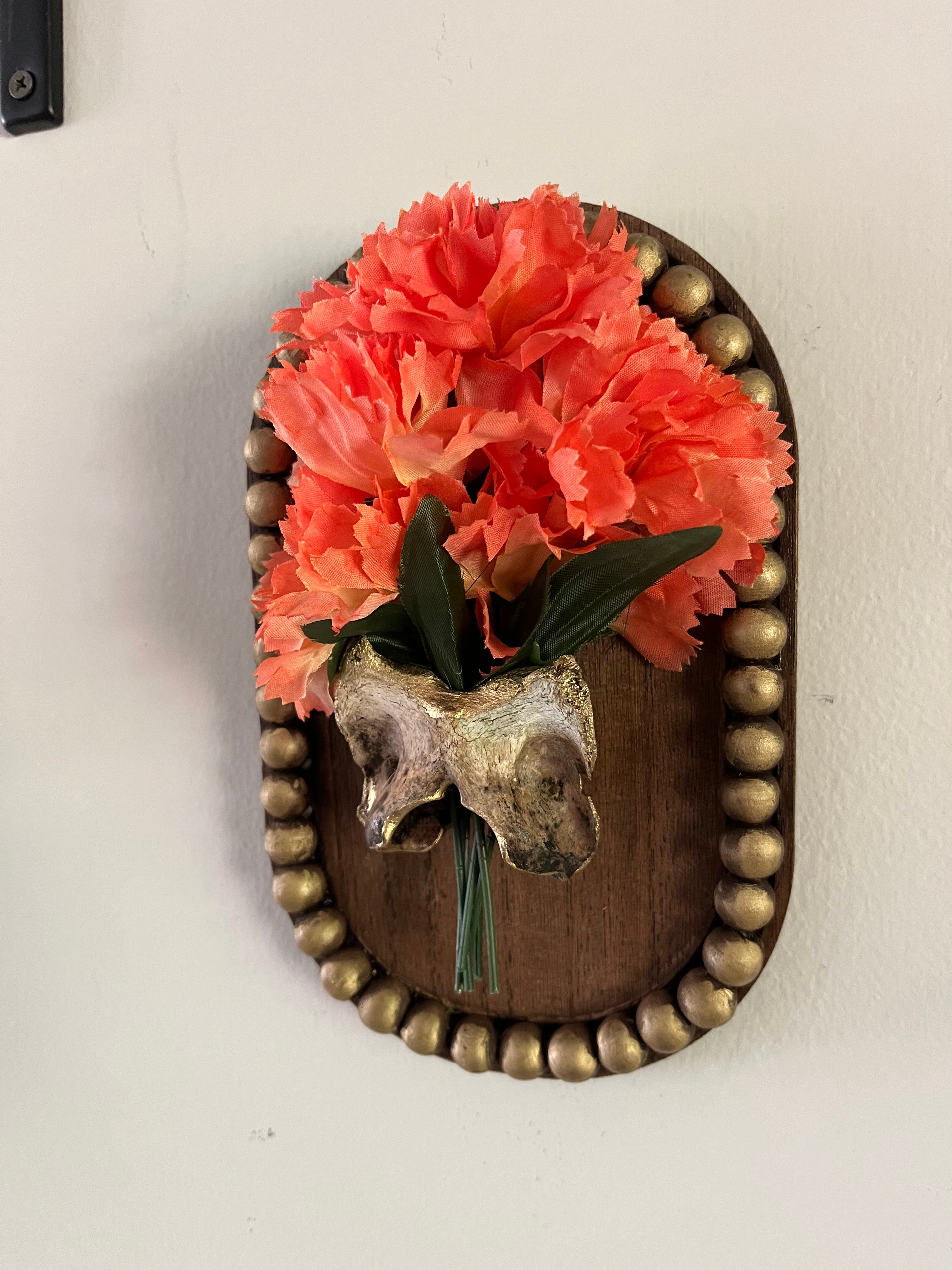 Deer Vertebrae Flower Wall Decor